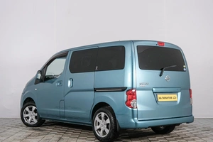 Минивэн Nissan NV200 2010 года, 1119000 рублей, Красноярск
