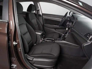 Седан Hyundai Elantra 2017 года, 1629000 рублей, Минеральные Воды