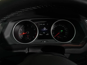 Внедорожник Volkswagen Tiguan 2021 года, 3360000 рублей, Тверь