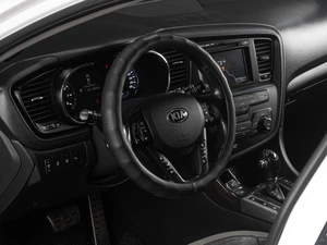 Седан Kia Optima 2012 года, 1289000 рублей, Тюмень