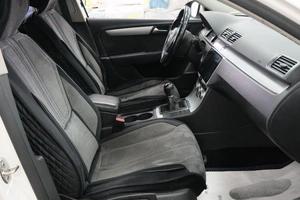 Седан Volkswagen Passat 2012 года, 1469000 рублей, Омск