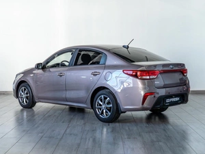 Седан Kia Rio 2018 года, 1389000 рублей, Саратов