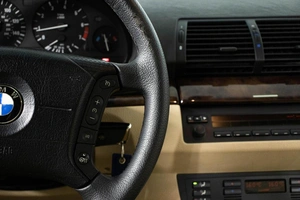 Внедорожник BMW X5 2003 года, 999900 рублей, Казань