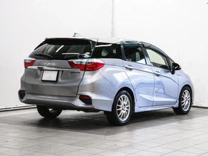 Универсал Honda Shuttle 2017 года, 1350000 рублей, Красноярск