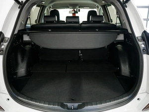 Внедорожник Toyota RAV4 2016 года, 2350000 рублей, Красноярск