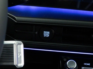 Внедорожник Hyundai Santa Fe 2025 года, 5698999 рублей, Москва