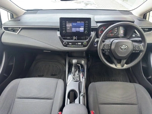 Седан Toyota Corolla 2021 года, 1691000 рублей, Солонцы