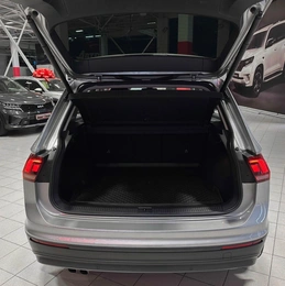 Внедорожник Volkswagen Tiguan 2020 года, 2497000 рублей, Красноярск