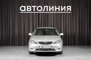 Седан Toyota Camry 2005 года, 819000 рублей, Красноярск