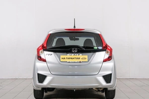 Хетчбэк Honda Fit 2013 года, 999000 рублей, Красноярск