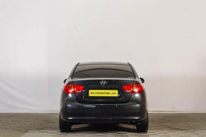 Седан Hyundai Elantra 2009 года, 549000 рублей, Тюмень