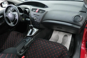 Хетчбэк Honda Civic 2013 года, 1329000 рублей, Омск