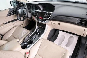 Седан Honda Accord 2013 года, 1549000 рублей, Красноярск