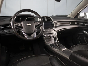 Седан Chevrolet Malibu 2012 года, 1270000 рублей, Омск