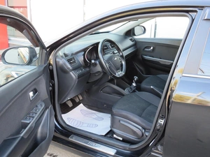 Седан Kia Rio 2015 года, 950000 рублей, Брянск