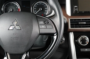 Внедорожник Mitsubishi Xpander Cross 2022 года, 2379000 рублей, Тюмень
