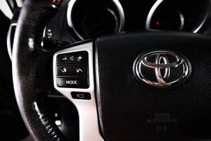 Внедорожник Toyota Land Cruiser Prado 2014 года, 3149000 рублей, Пермь