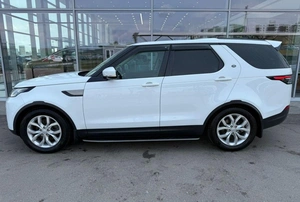 Внедорожник Land Rover Discovery 2018 года, 2400000 рублей, Солонцы