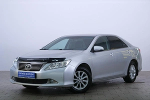 Седан Toyota Camry 2013 года, 1519000 рублей, Омск