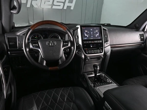 Внедорожник Toyota Land Cruiser 2018 года, 6890000 рублей, Аксай