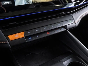 Лифтбек Changan UNI-V 2024 года, 2390000 рублей, Волгоград