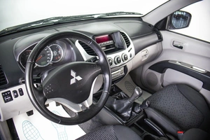 Пикап Mitsubishi L200 2012 года, 1599000 рублей, Пермь