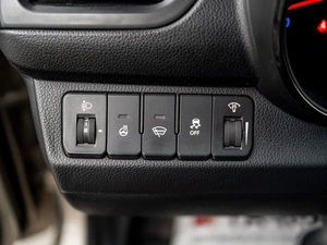 Седан Kia Rio 2012 года, 800000 рублей, Красноярск