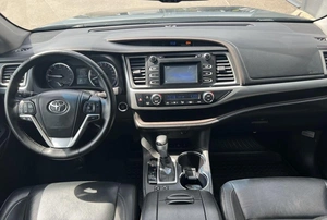 Внедорожник Toyota Highlander 2014 года, 3030000 рублей, Солонцы