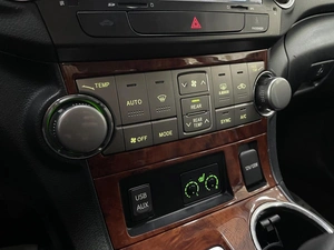 Внедорожник Toyota Highlander 2011 года, 1987000 рублей, Солонцы