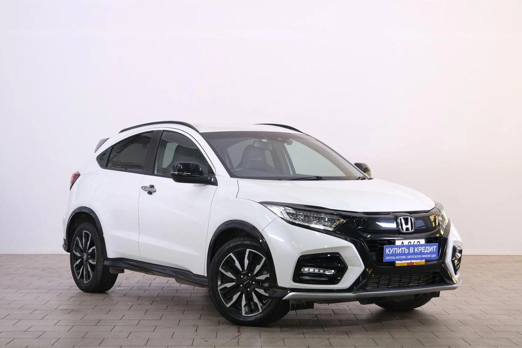 Внедорожник Honda Vezel 2019 года, 2599000 рублей, Омск