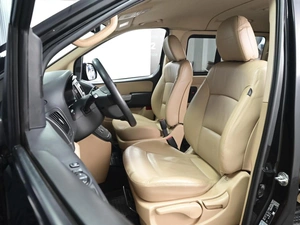 Минивэн Hyundai H-1 2018 года, 2912000 рублей, Ставрополь