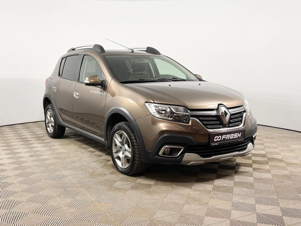 Хетчбэк Renault Sandero 2018 года, 967100 рублей, Казань
