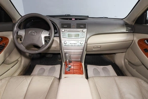 Седан Toyota Camry 2007 года, 1079000 рублей, Новосибирск