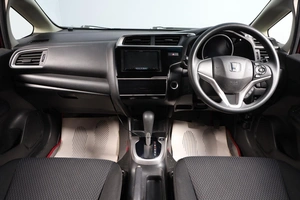 Хетчбэк Honda Fit 2019 года, 1249000 рублей, Новосибирск