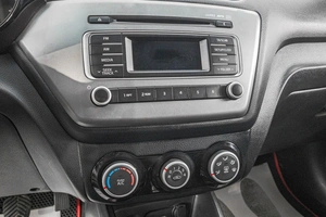 Седан Kia Rio 2016 года, 749000 рублей, Барнаул