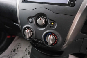 Хетчбэк Nissan Note 2016 года, 949000 рублей, Красноярск