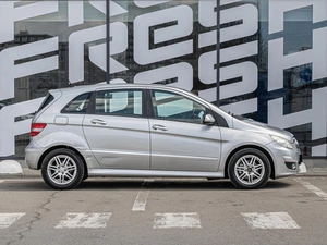 Хетчбэк Mercedes-benz B-класс 2010 года, 820000 рублей, Краснодар