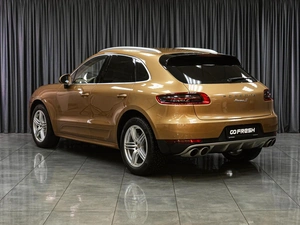 Внедорожник Porsche Macan S 2014 года, 2488070 рублей, Тюмень