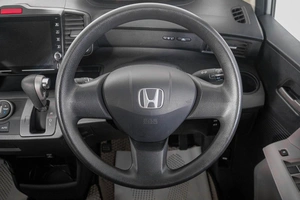 Минивэн Honda Freed 2010 года, 1039000 рублей, Кемерово