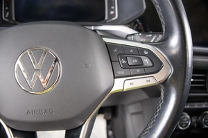 Внедорожник Volkswagen Taos 2021 года, 2609000 рублей, Пермь