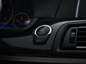 Седан BMW 5 серия 2013 года, 1799999 рублей, Москва