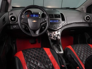 Седан Chevrolet Aveo 2012 года, 574000 рублей, Воронеж