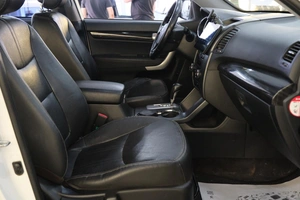 Внедорожник Kia Sorento 2011 года, 1619000 рублей, Омск