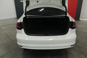 Седан Volkswagen Jetta 2015 года, 1245000 рублей, Курск