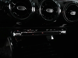 Хетчбэк Mercedes-benz A-класс 2019 года, 2199000 рублей, Аксай