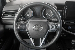 Седан Toyota Camry 2021 года, 2999000 рублей, Кемерово