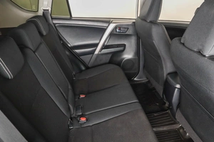 Внедорожник Toyota RAV4 2015 года, 2139000 рублей, Пермь