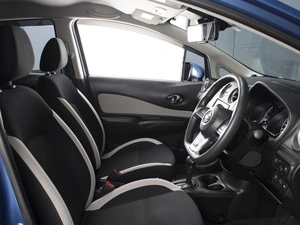 Хетчбэк Nissan Note 2018 года, 1145000 рублей, Омск