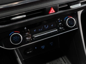 Седан Hyundai Sonata 2020 года, 2274000 рублей, Тюмень