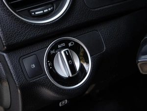 Седан Mercedes-benz C-класс 2011 года, 1300000 рублей, Большой Сочи